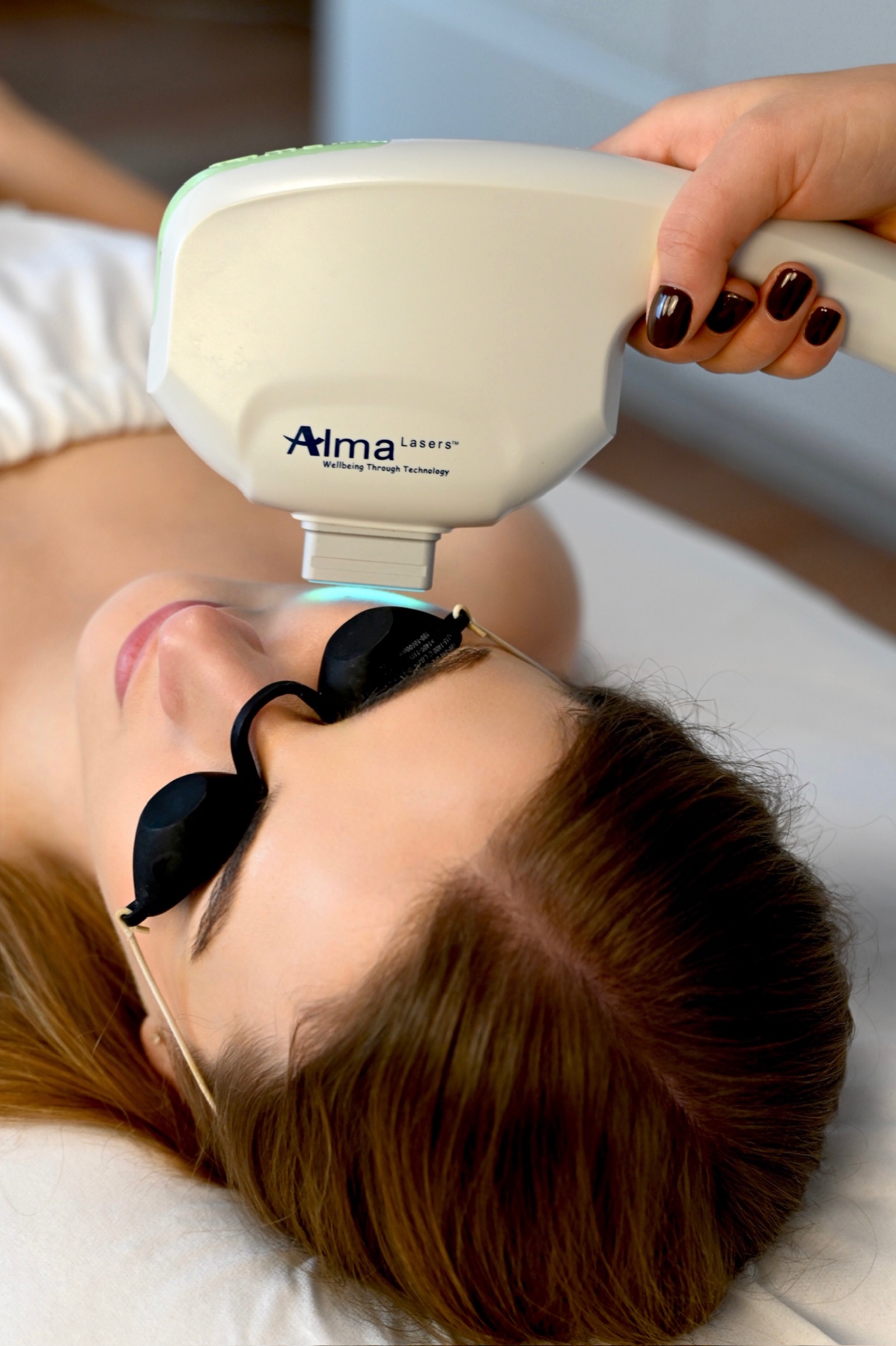 Platforma laserowa Alma w Skinset Clinic